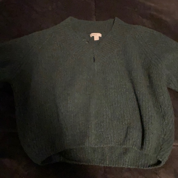 wood green v-neck cropped sweater size small - Picture 1 of 5